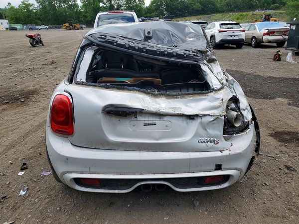 2014 MINI COOPER