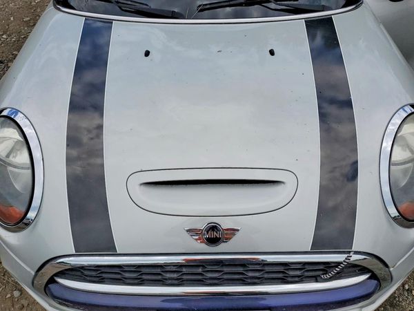 2014 MINI COOPER