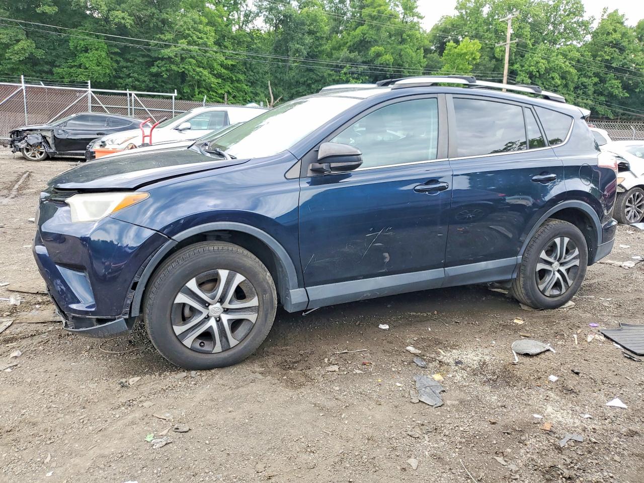 2017 TOYOTA RAV4 LE