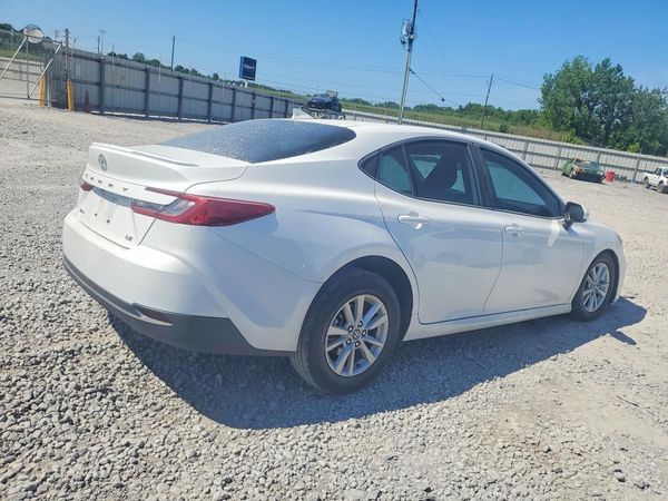 2025 TOYOTA CAMRY
