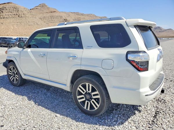 2018 TOYOTA 4RUNNER