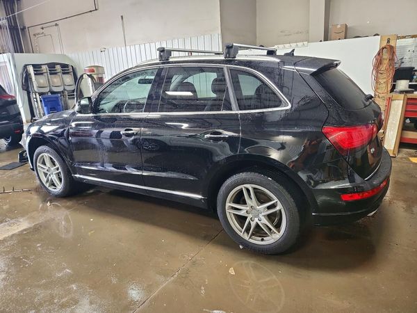 2017 AUDI Q5 quattro Premium