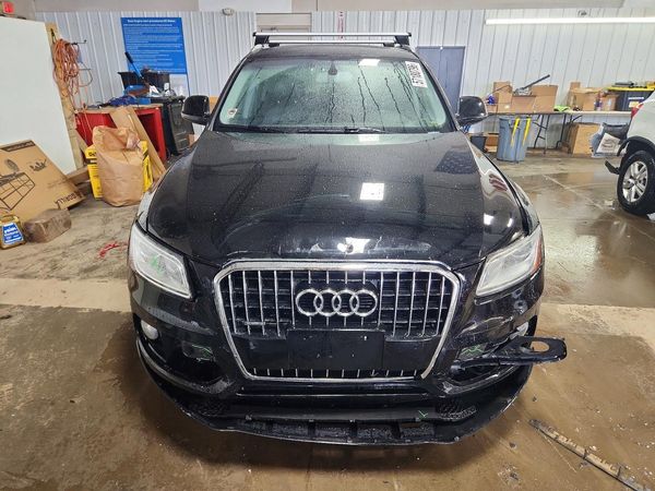 2017 AUDI Q5 quattro Premium
