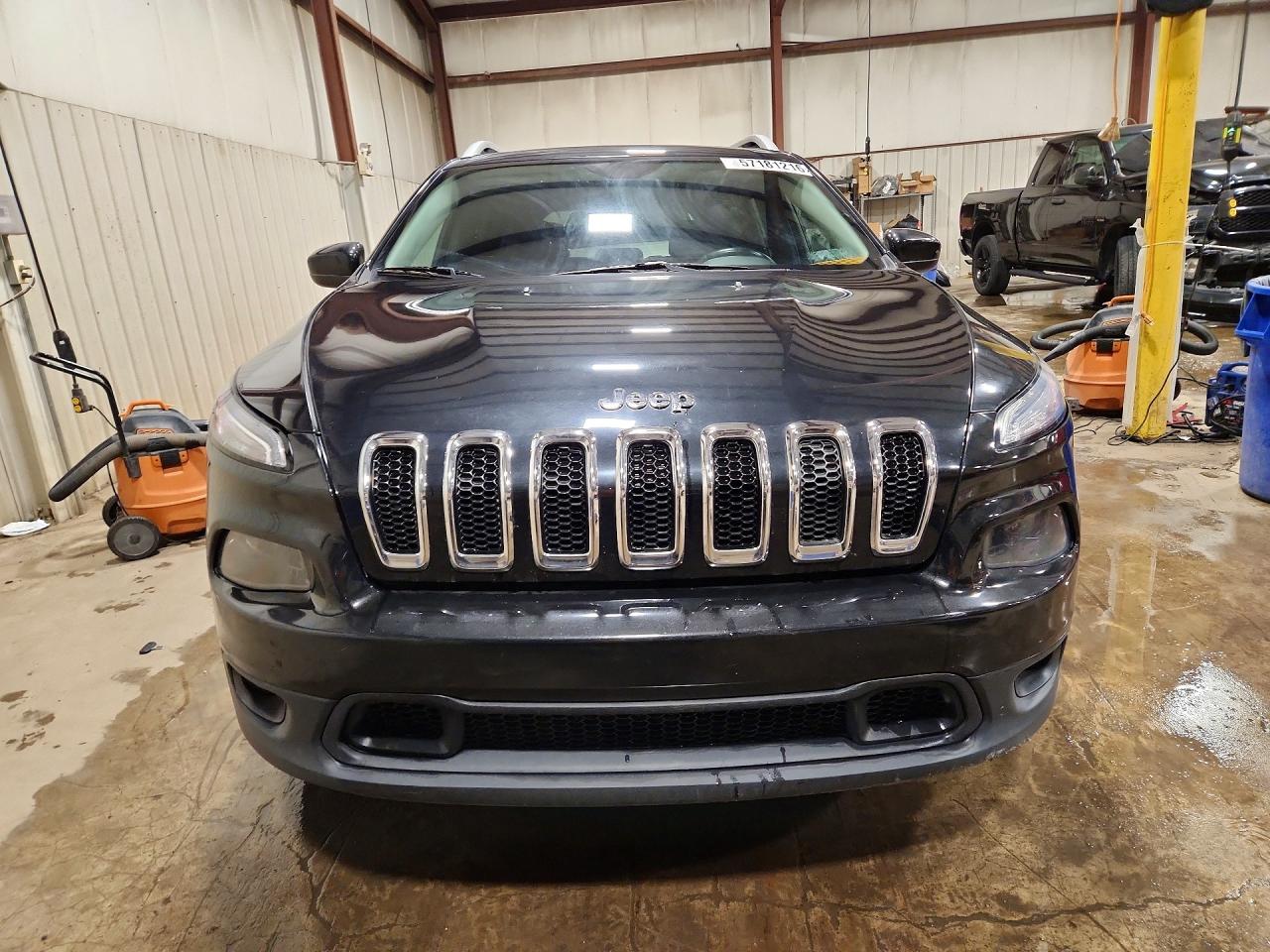 2015 JEEP CHEROKEE LATITUDE 4X4
