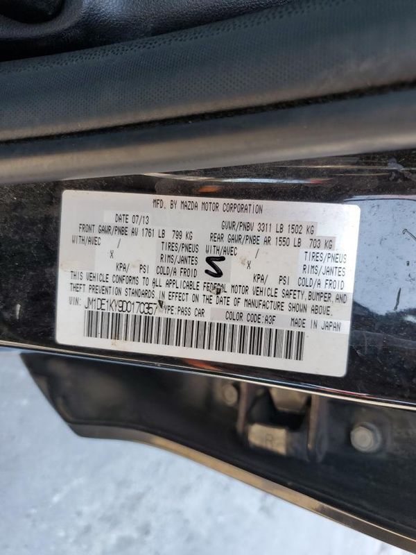 2013 MAZDA MAZDA2