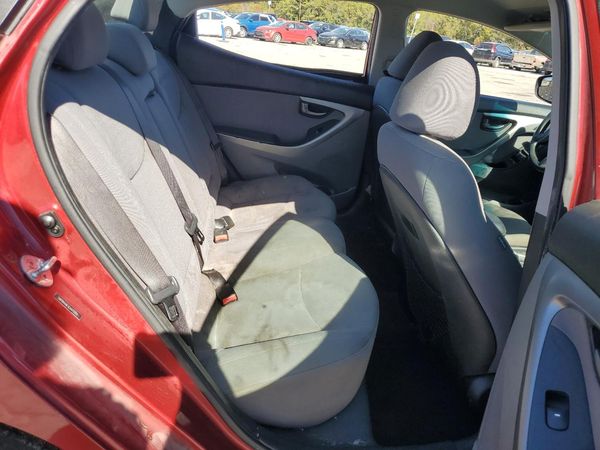 2014 HYUNDAI ELANTRA