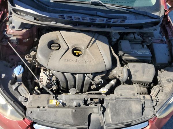2014 HYUNDAI ELANTRA