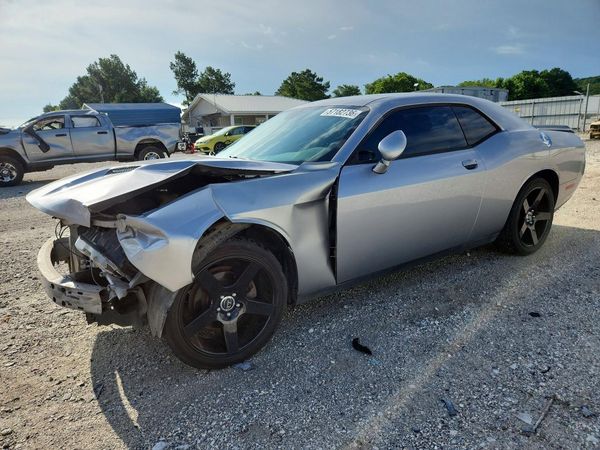 2015 DODGE CHALLENGER SXT