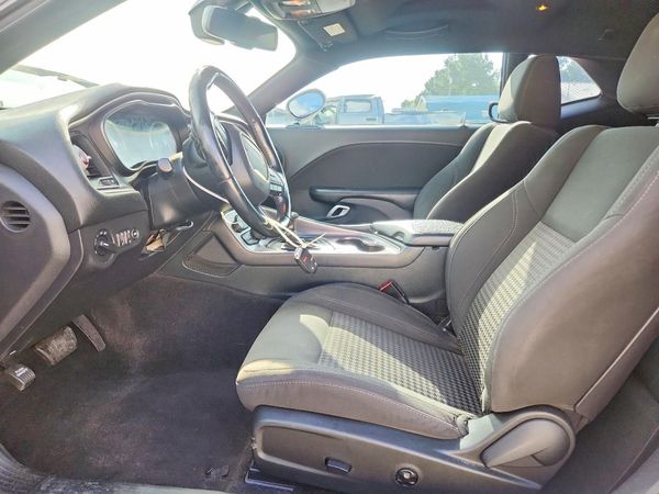 2015 DODGE CHALLENGER SXT