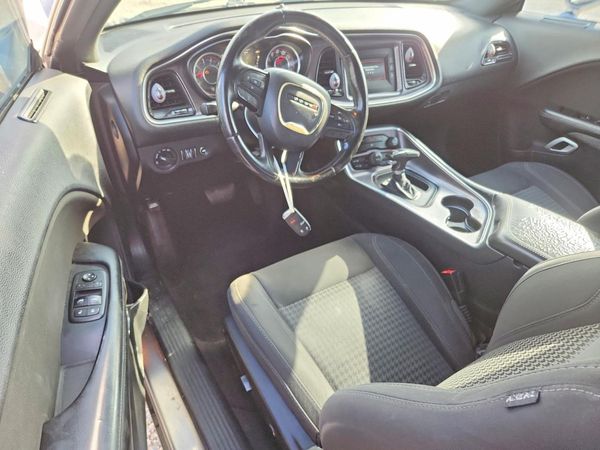2015 DODGE CHALLENGER SXT