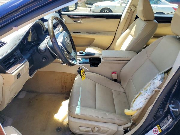 2013 LEXUS ES