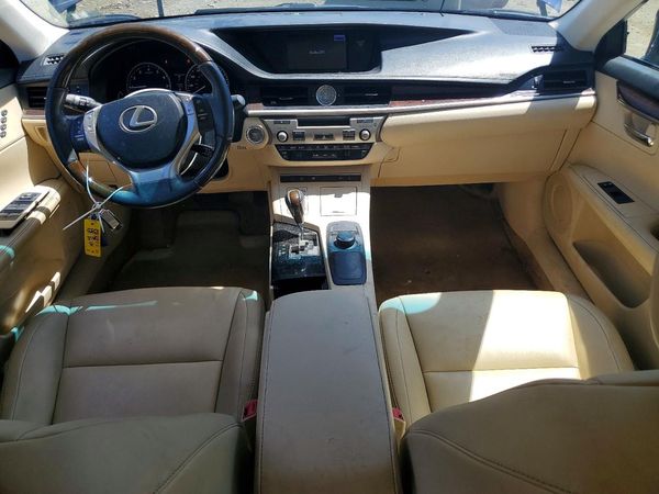 2013 LEXUS ES