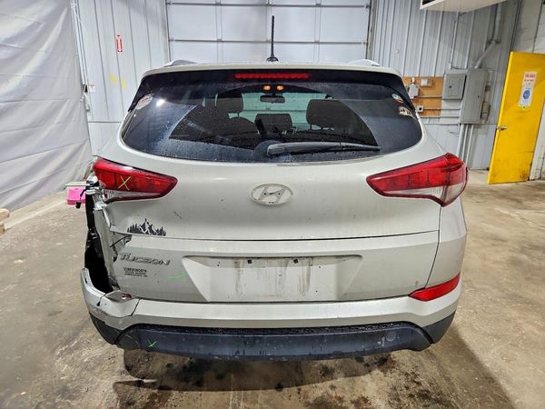 2017 HYUNDAI TUCSON