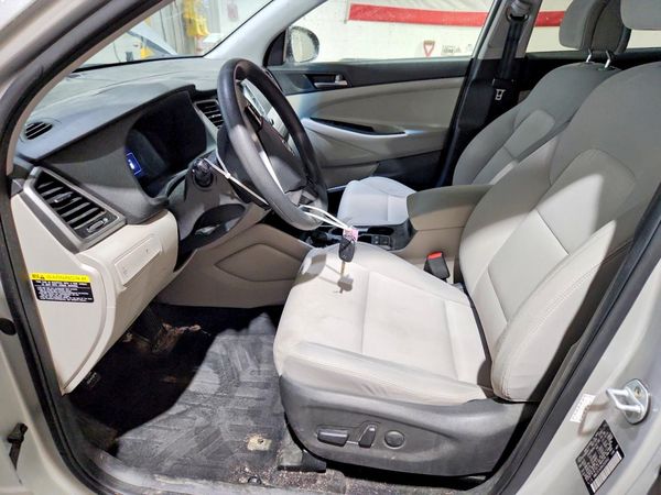 2017 HYUNDAI TUCSON