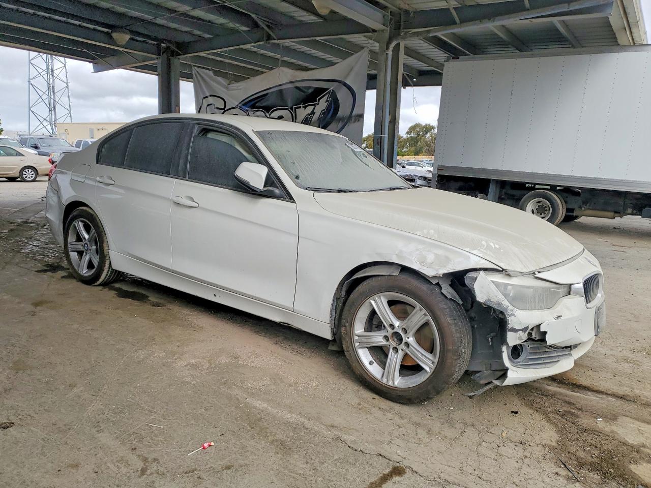 2014 BMW 320