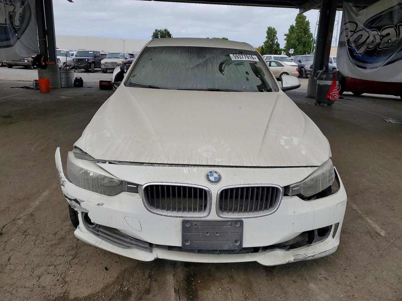 2014 BMW 320