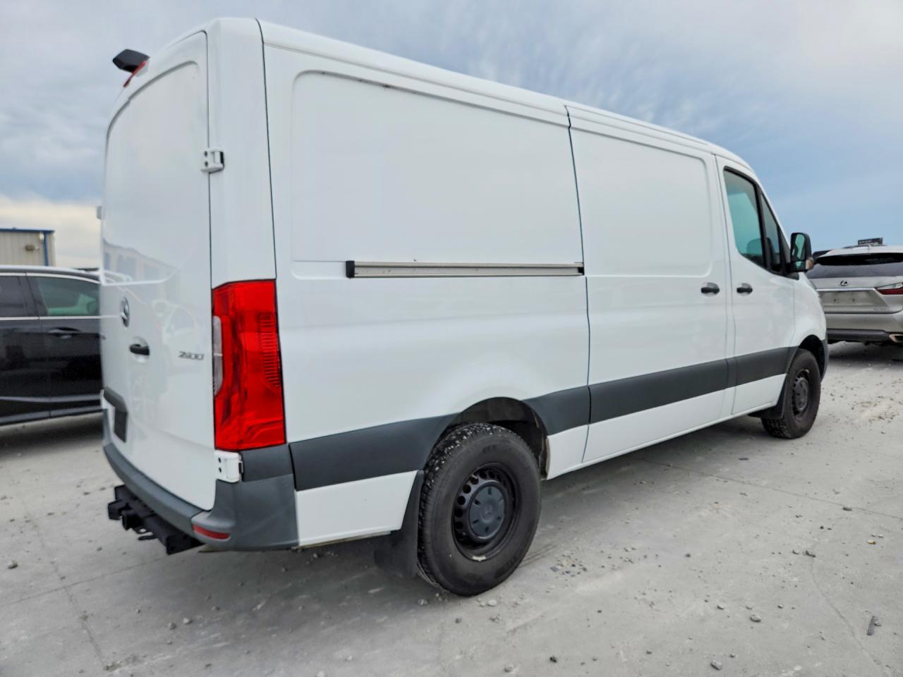 2023 MERCEDES-BENZ SPRINTER 907 (VS30)