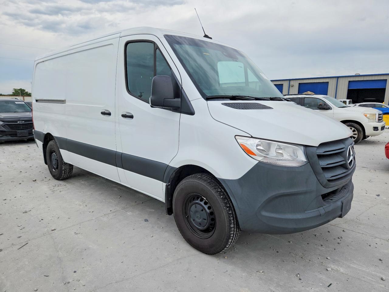 2023 MERCEDES-BENZ SPRINTER 907 (VS30)