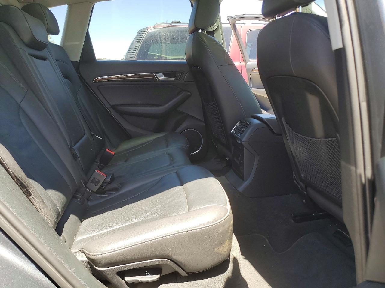 2016 AUDI Q5 quattro Premium Plus