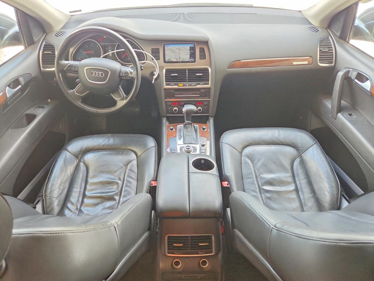 2013 AUDI Q7 Premium Plus