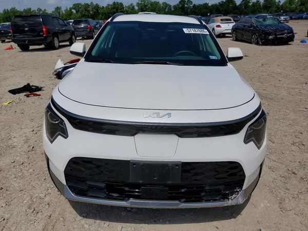 2024 KIA NIRO Wind