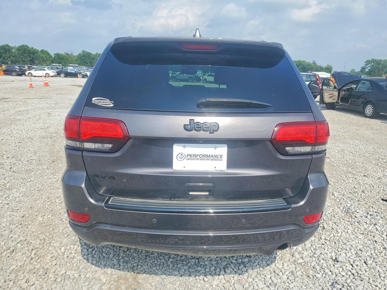 2018 JEEP GRAND CHEROKEE LAREDO 4X4