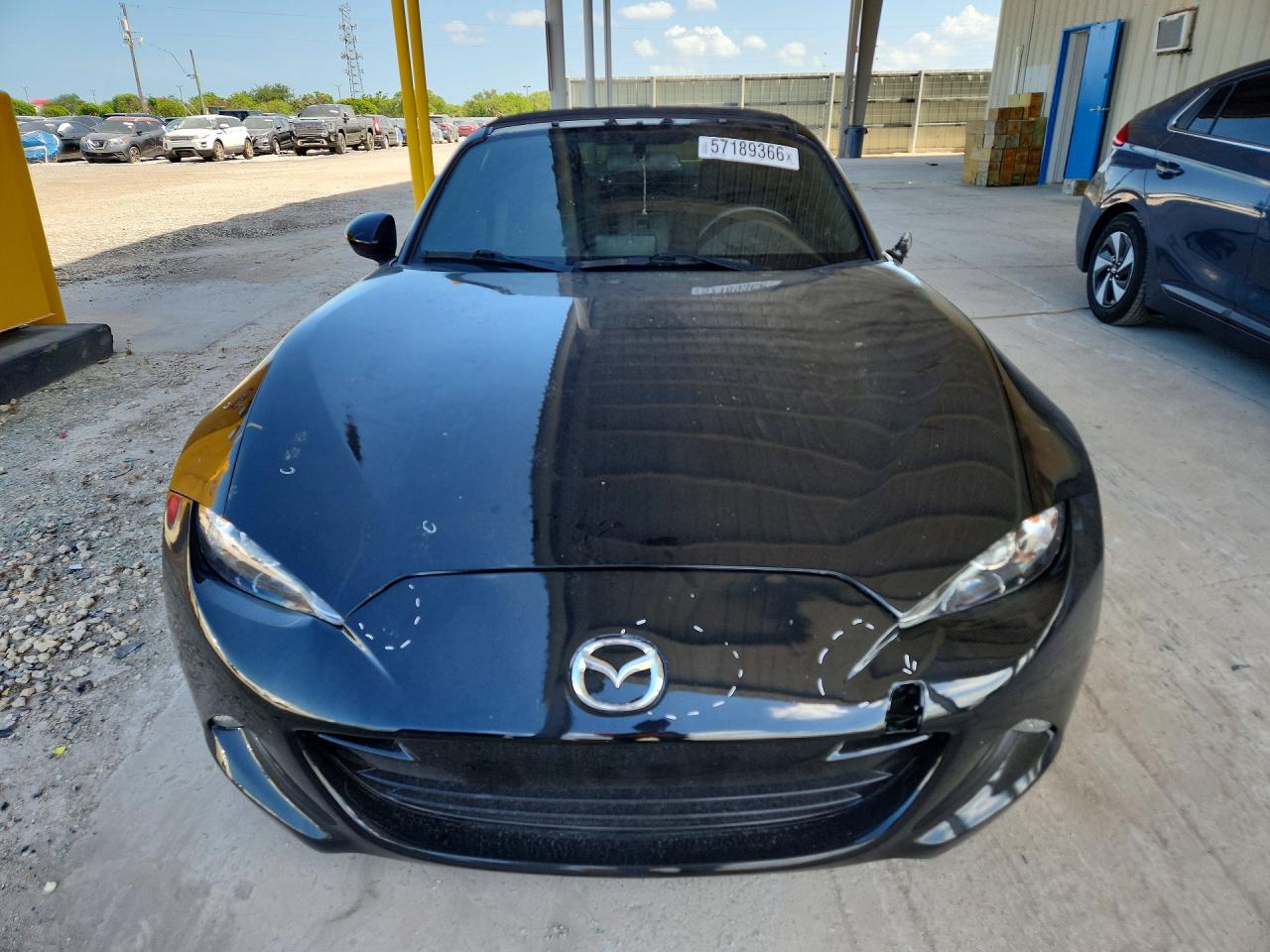 2019 MAZDA MX-5 MIATA Sport (Soft Top)