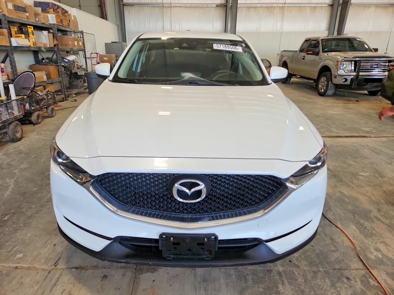 2017 MAZDA CX-5 Sport