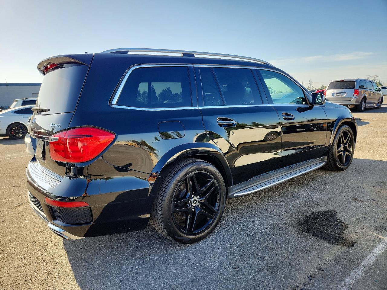 2015 MERCEDES-BENZ GL GL550 4MATIC