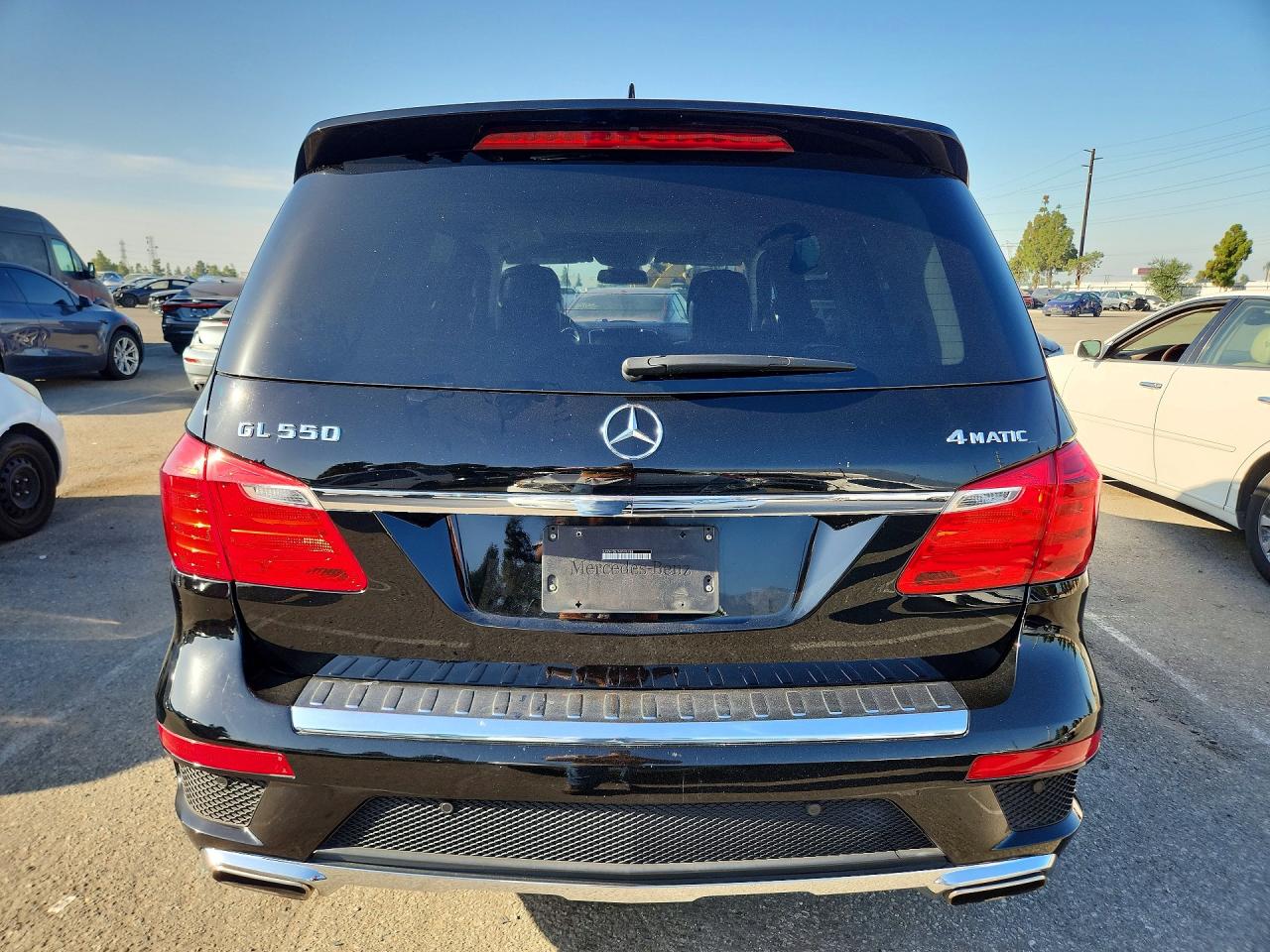 2015 MERCEDES-BENZ GL GL550 4MATIC