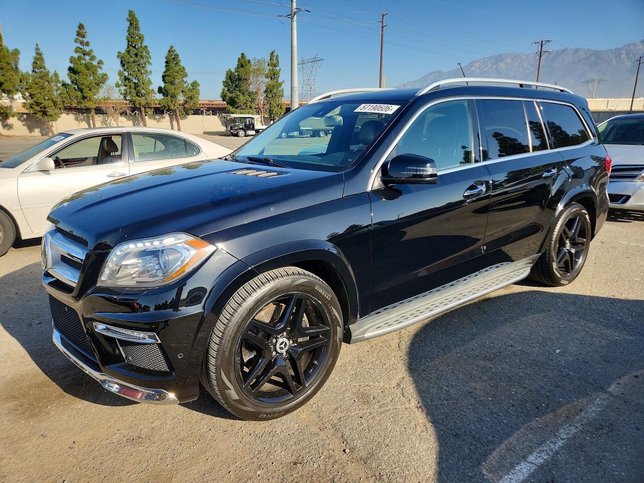 2015 MERCEDES-BENZ GL GL550 4MATIC