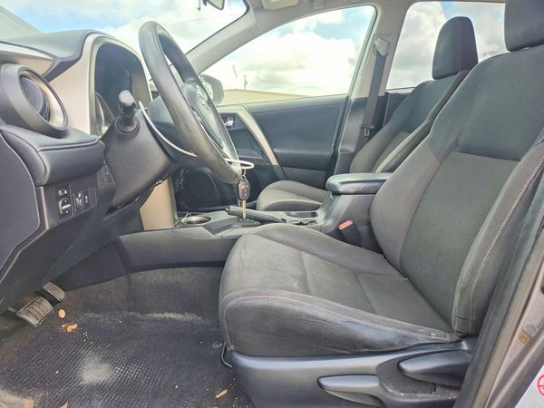 2015 TOYOTA RAV4 XLE (M Grade)