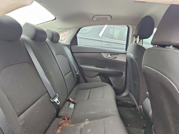 2021 KIA FORTE FE, LXS