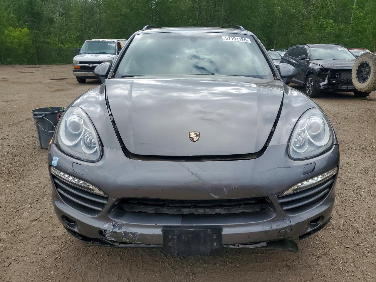 2013 PORSCHE CAYENNE