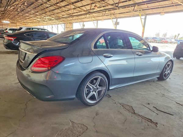 2018 MERCEDES-BENZ C C300