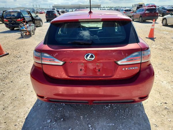2013 LEXUS CT 200h