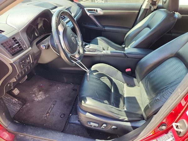 2013 LEXUS CT 200h