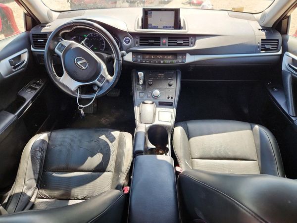 2013 LEXUS CT 200h