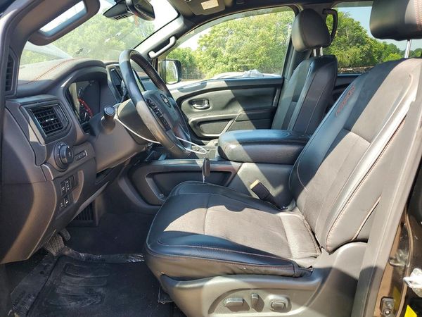 2021 NISSAN TITAN Crew Cab