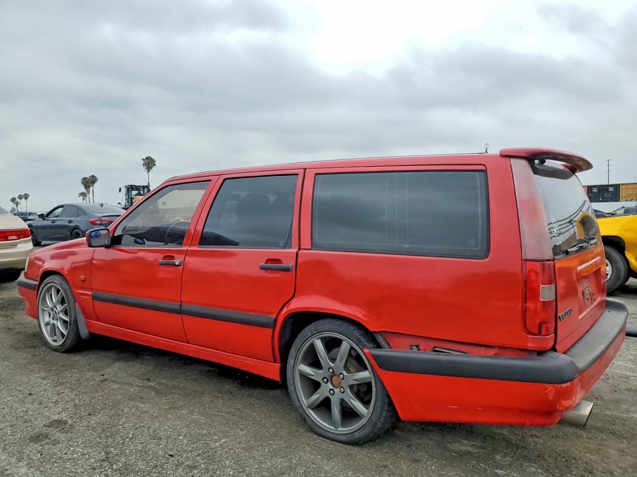 1996 VOLVO 850