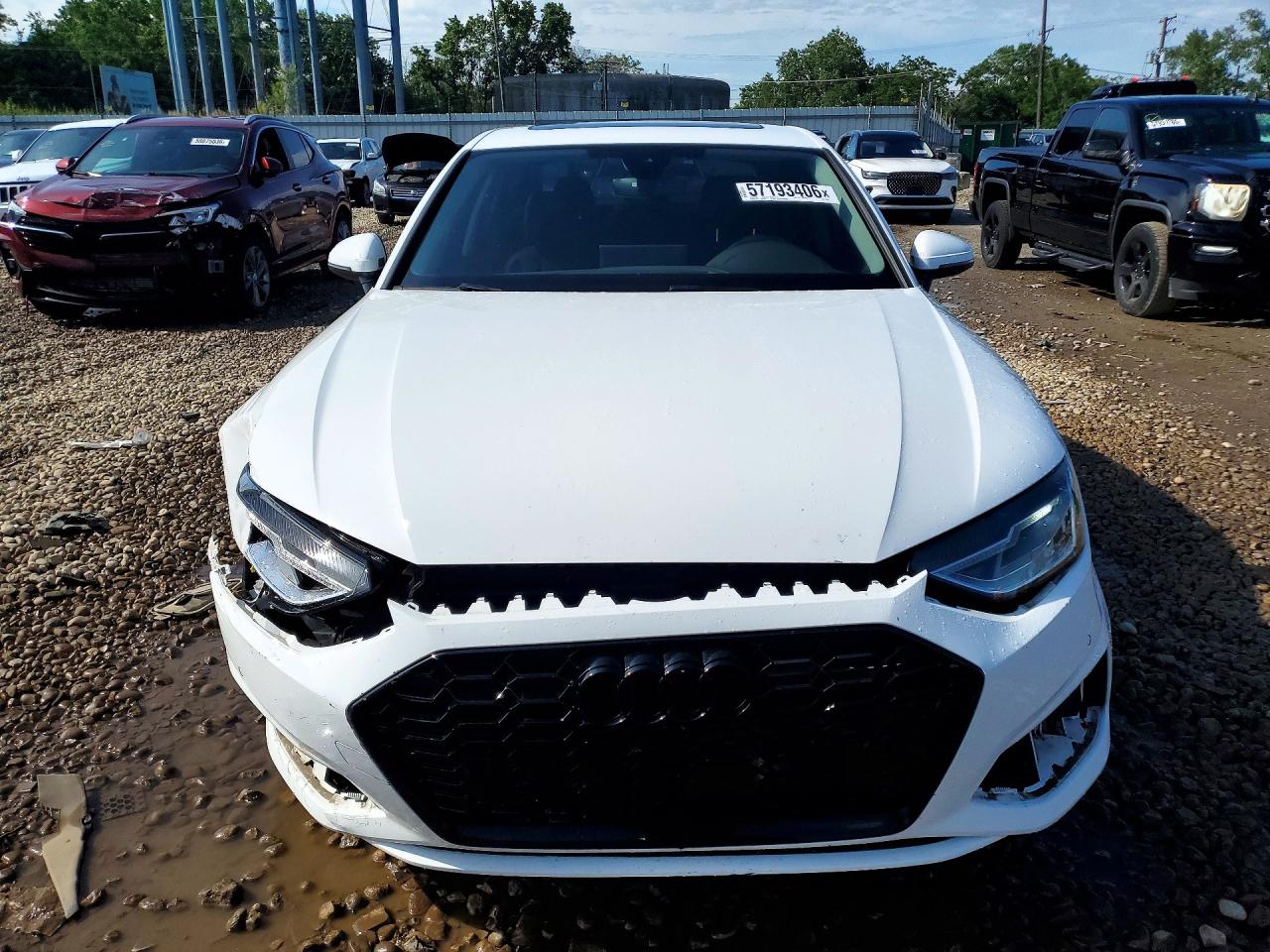2021 AUDI A4 quattro Premium