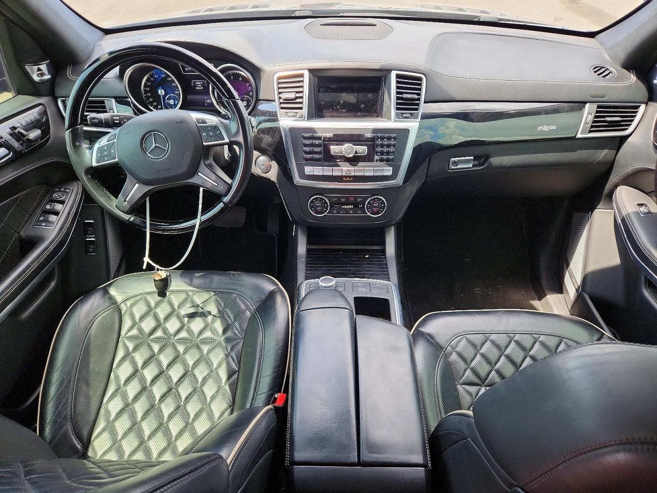 2015 MERCEDES-BENZ GL GL550 4MATIC