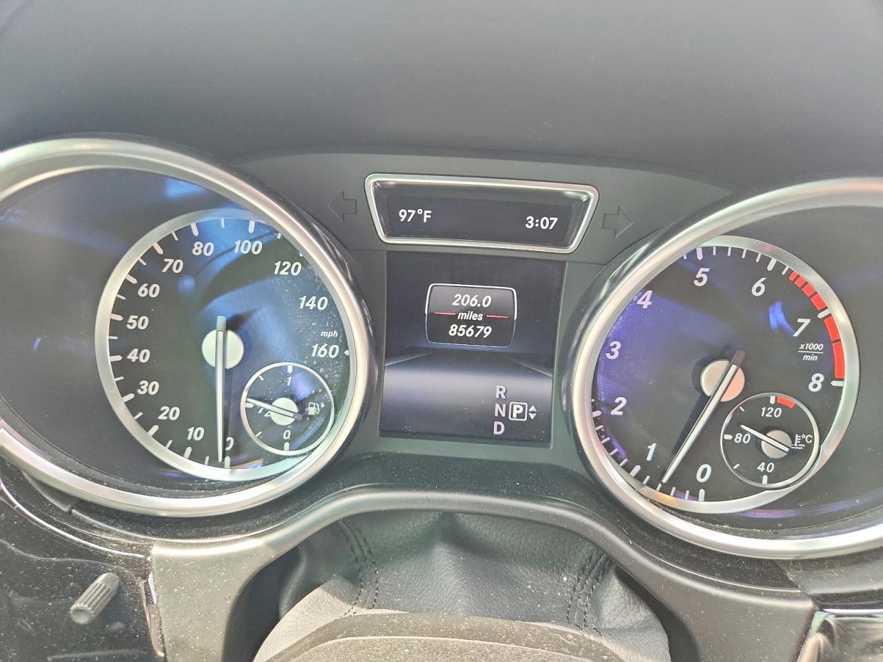 2015 MERCEDES-BENZ GL GL550 4MATIC