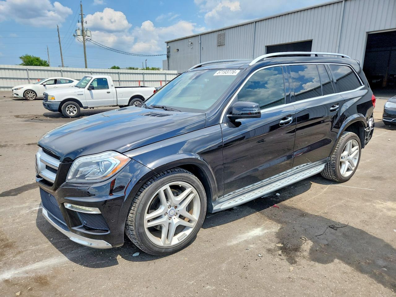 2015 MERCEDES-BENZ GL GL550 4MATIC