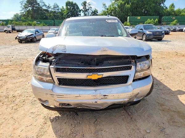 2014 CHEVROLET SUBURBAN LT