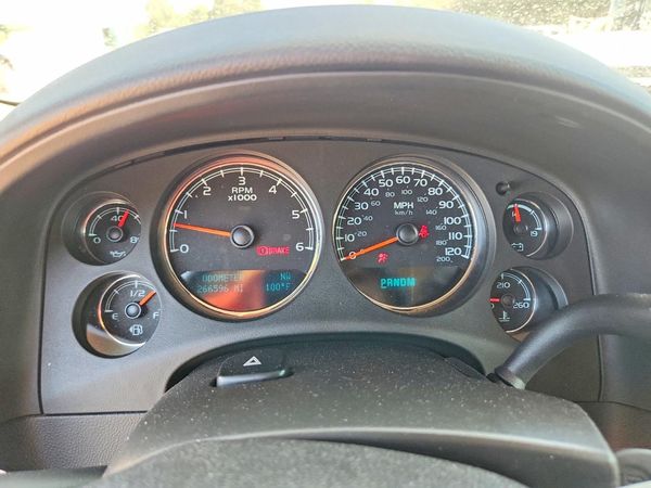 2014 CHEVROLET SUBURBAN LT