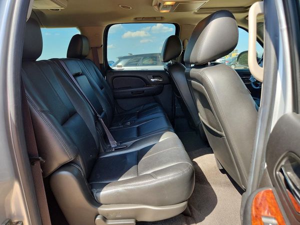 2014 CHEVROLET SUBURBAN LT