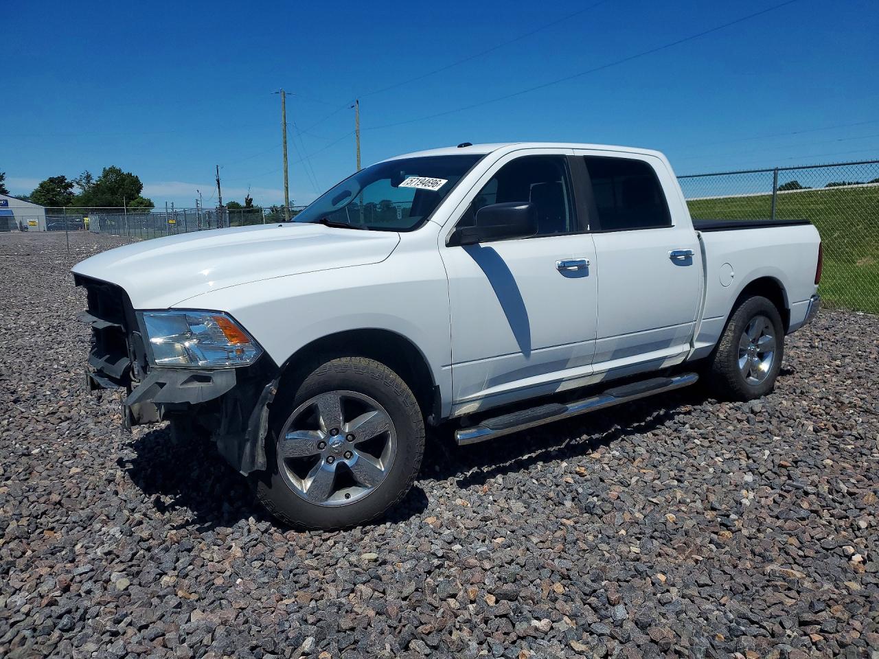 2015 RAM 1500 SLT — Front 3/4