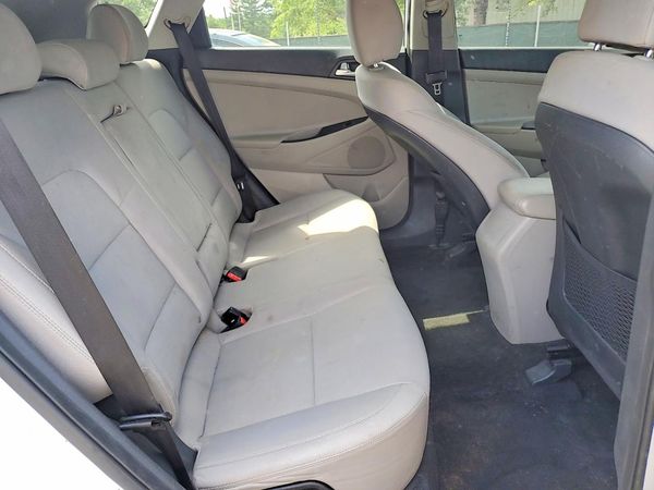 2019 HYUNDAI TUCSON