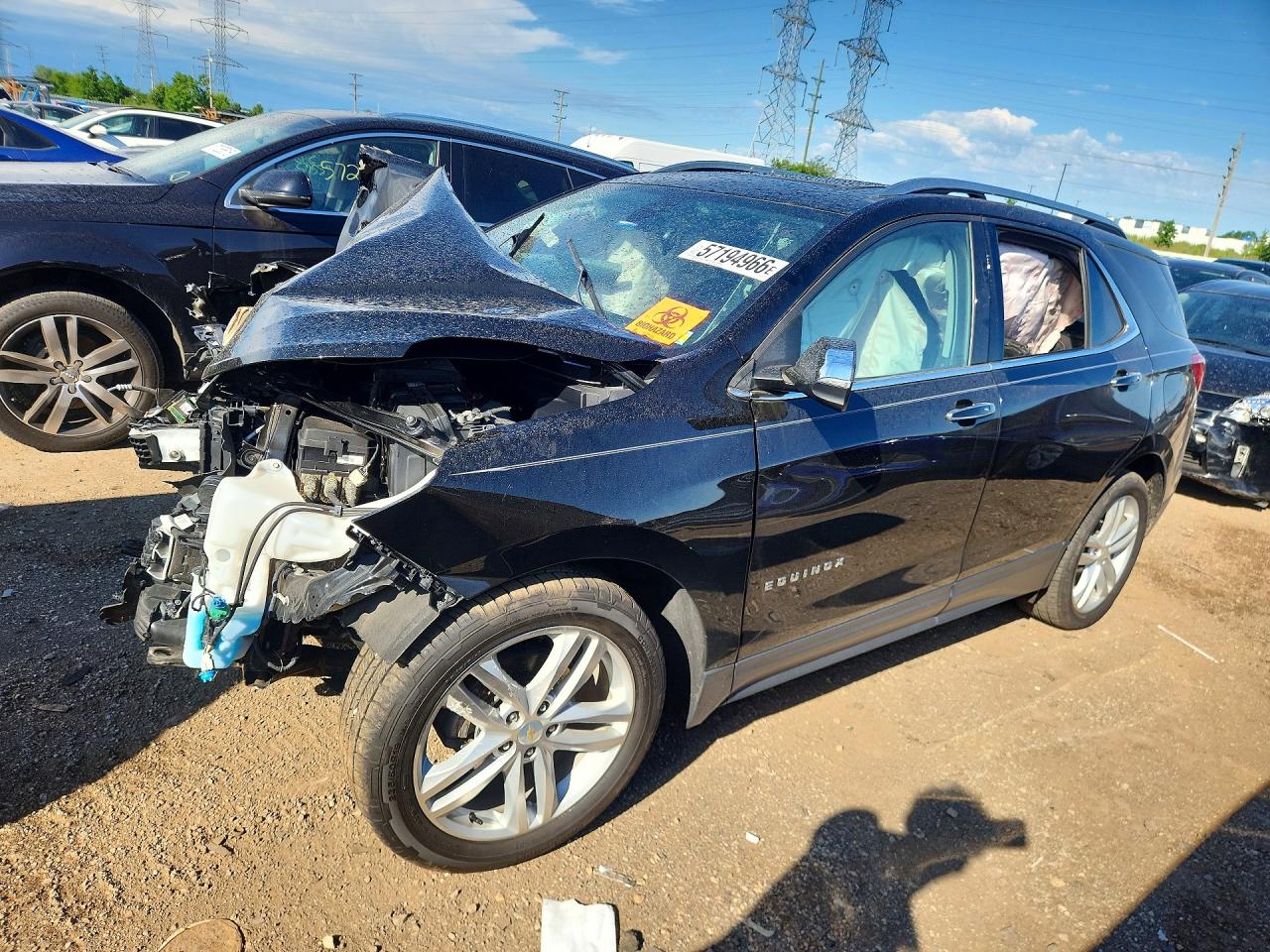 2018 CHEVROLET EQUINOX Premier (1LZ) — Front 3/4
